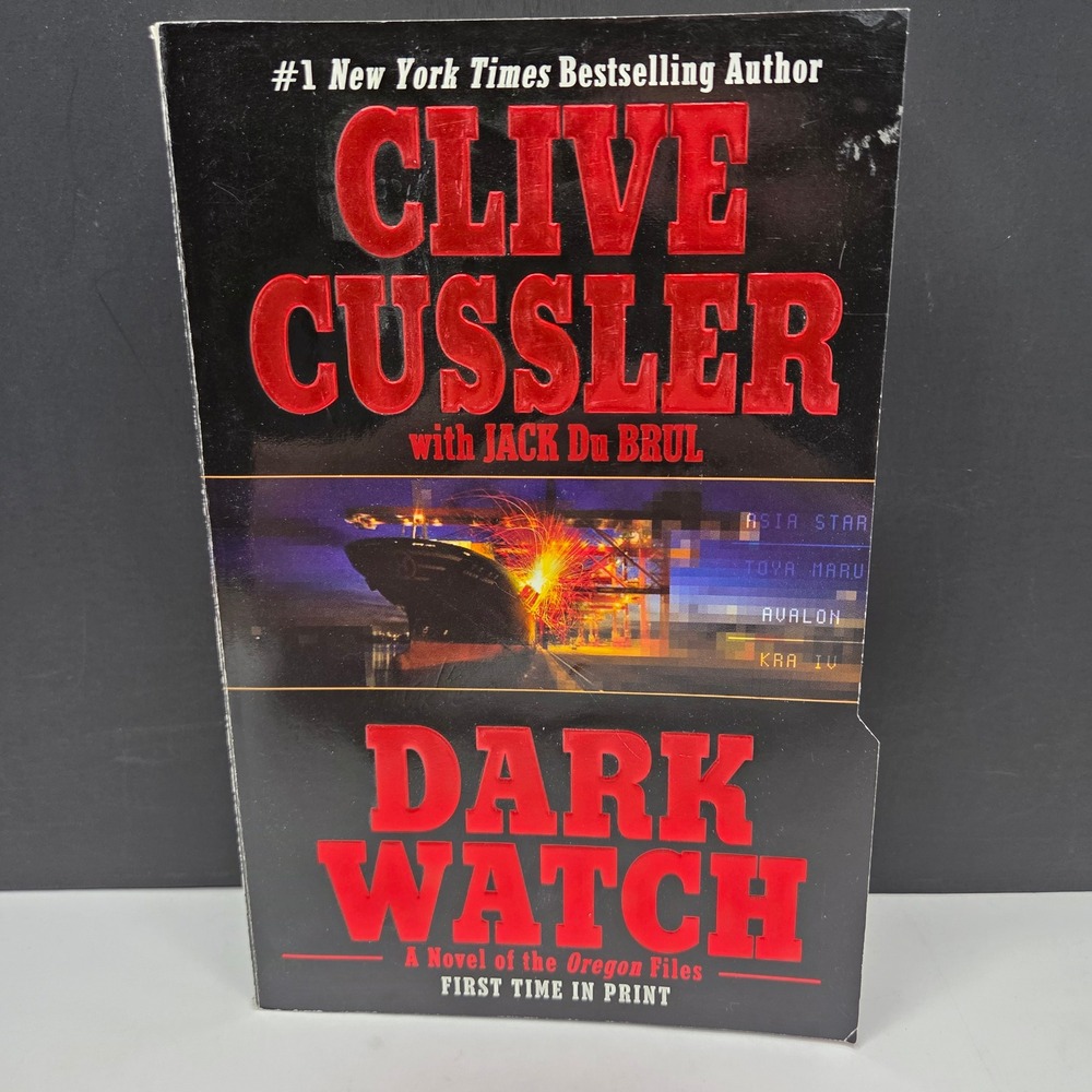 Clive Cussler Dark Watch Oregon Files Book Paperback First Print 2005 Fiction